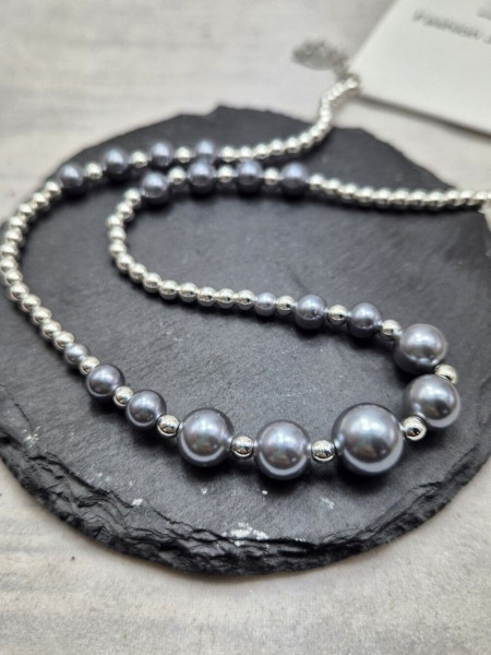 Градиентные бусы из серого жемчуга с нарастающим размером бусин J10748CJJ