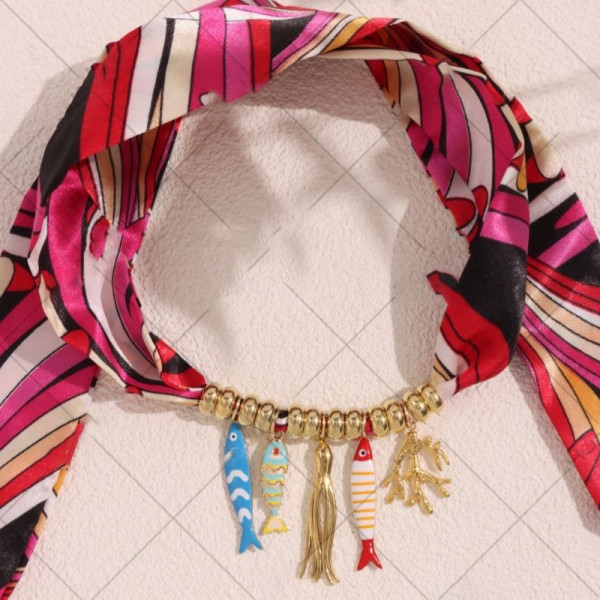 Экстравагантное колье-воротник с яркими эмалевыми рыбками CJR62285