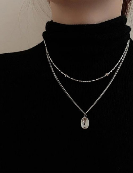 Двухуровневая цепочка с овальным медальоном и кристаллами L87138