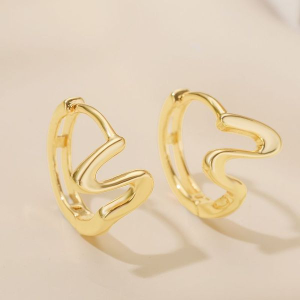 Серьги-кольца с волнообразным изгибом CJL45170