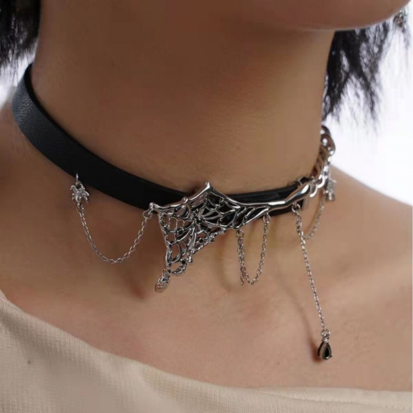 Комбинированный чокер с текстильной лентой и цепями CJH49777