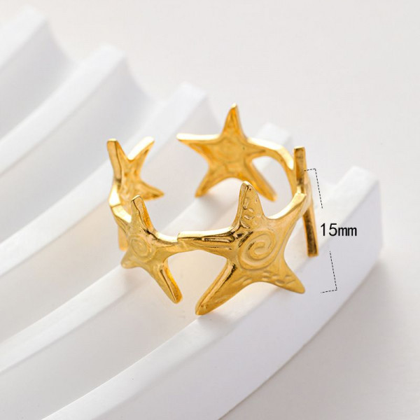 Разомкнутое кольцо с тремя морскими звездами CJM18031