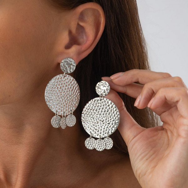 Массивные круглые серьги с фактурой «кольчуги» CJP35969