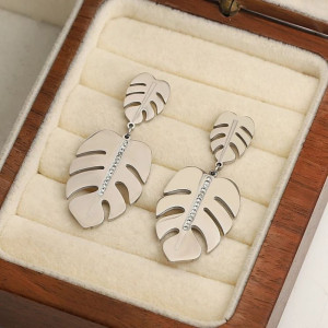 Длинные стальные серьги с тропическими листьями 1J10621(CJJ)