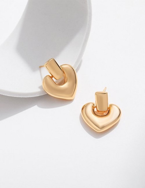 Золотистые серьги-пусеты «Объемные сердца» Z63460