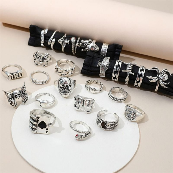 Серебристый сет колец с черепами и массивными цепями N89238