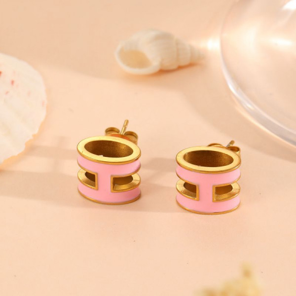 Серьги-пусеты Кольца с черной эмалью CJP55531