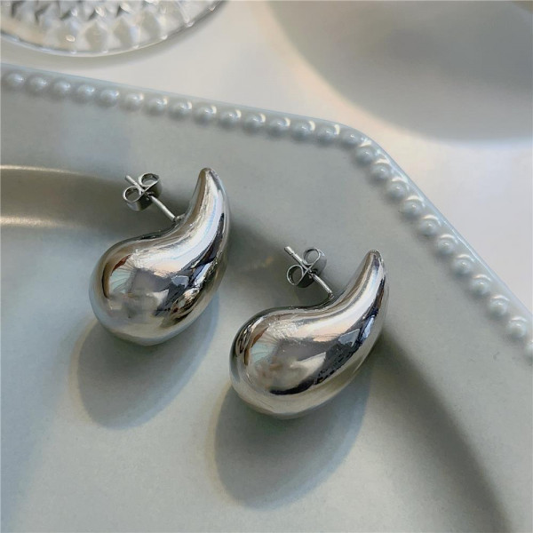 Серьги-кольца с эффектом скрутки J10055CJJ