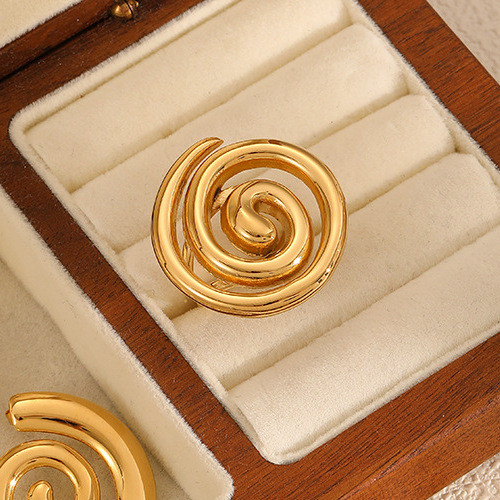 Массивное кольцо-спираль из витой проволоки CJL88378