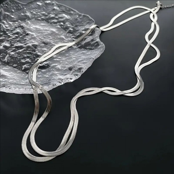 Многослойное колье из плоских цепочек змейка без вставок J10909CJJ