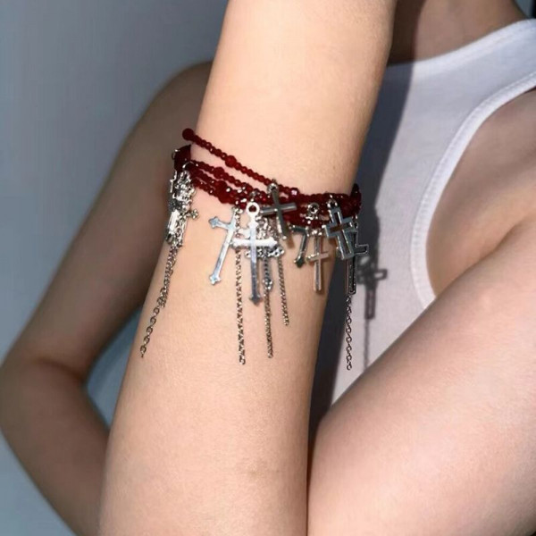 Жесткий браслет CJH88221