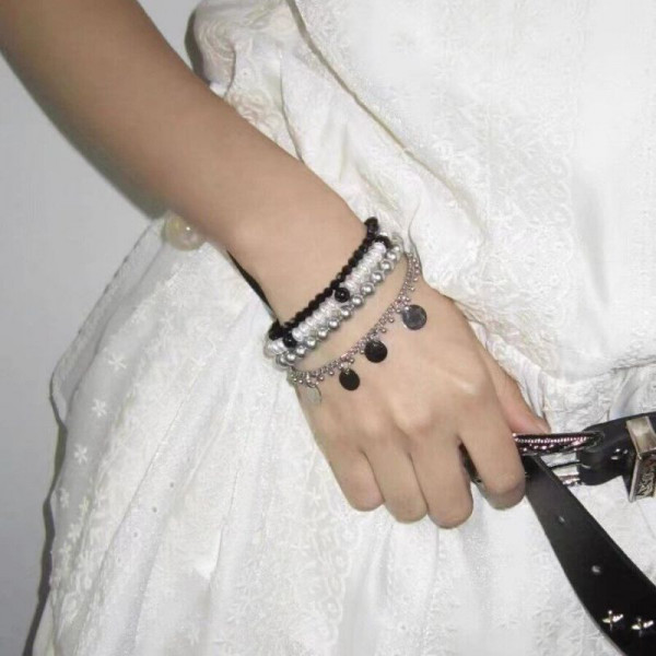 Жесткий браслет CJH88221