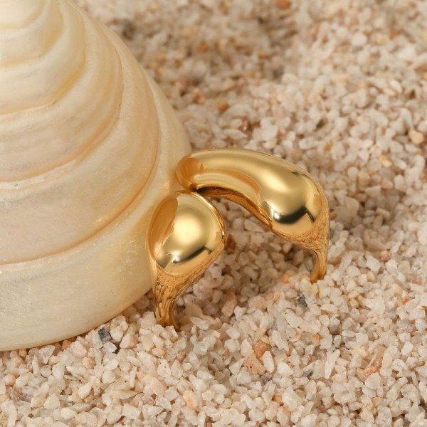 Разомкнутое кольцо в виде абстрактной петли CJQ00646