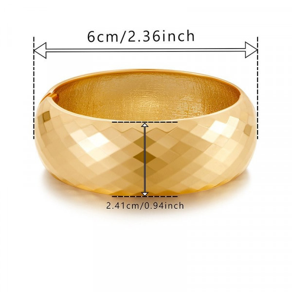 Браслет жесткий разомкнутый в форме капли CJG68095