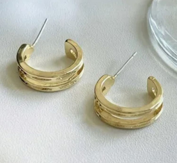 Серьги-кольца с многослойными дугами J10669CJJ