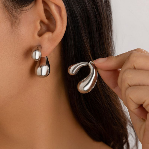 Серьги-гвоздики CJM03345