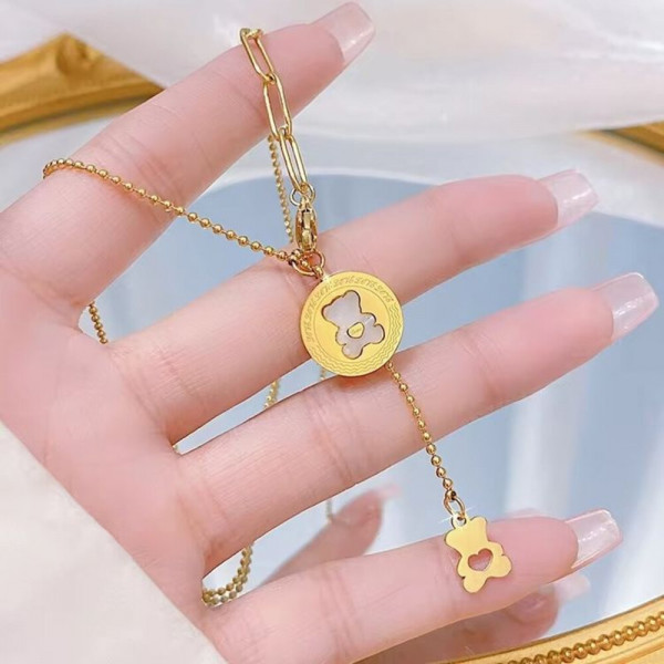 Колье-галстук с медальоном и фигуркой медведя J10848CJJ