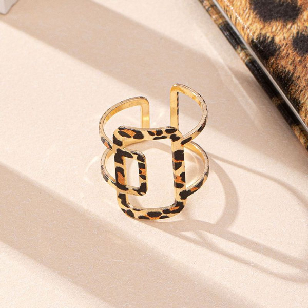 Кольцо широкое решетчатое с леопардовым принтом CJM14376