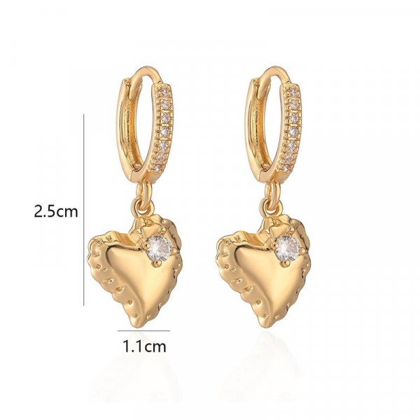 Серьги-кольца с резными золотыми сердцами N99089