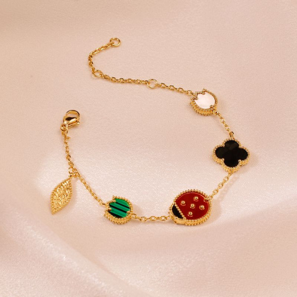 Браслет с подвесками-символами и цветной эмалью 1J11948CJJ