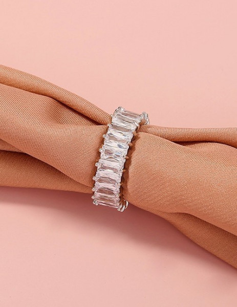 Кольцо дорожка с прозрачными кристаллами огранки багет P70479MSK