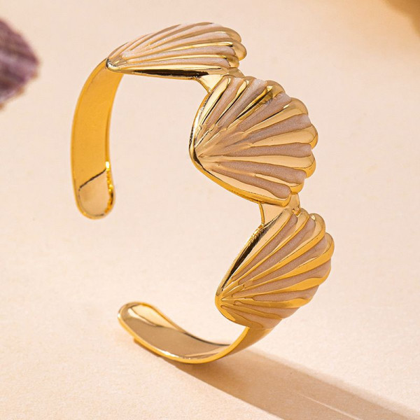 Жесткий браслет CJP54218