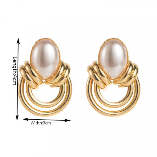 Элегантные серьги-пусеты с жемчугом CJN42895