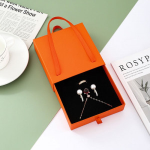 Коробка N86205