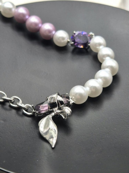 Асимметричное колье из жемчуга и стали с подвеской-крылом J10783CJJ