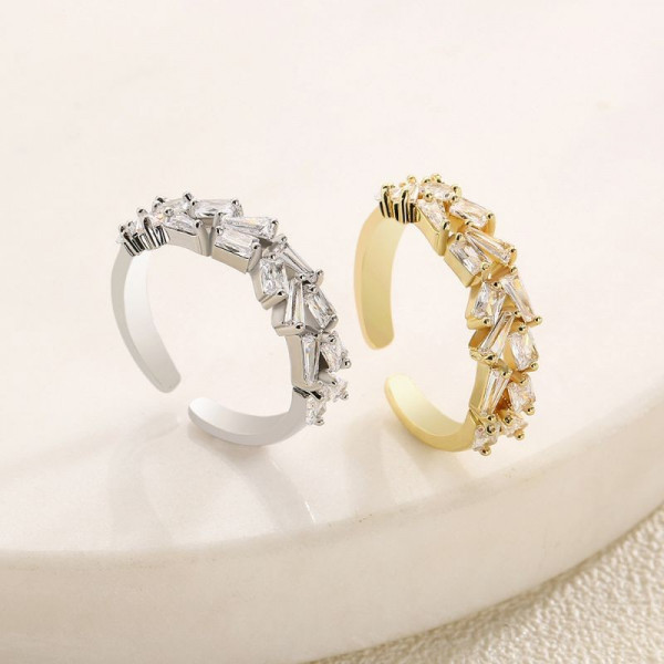 Ювелирное кольцо CJG25962