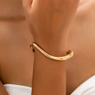 Браслет жесткий разомкнутый волнообразной формы CJQ22067