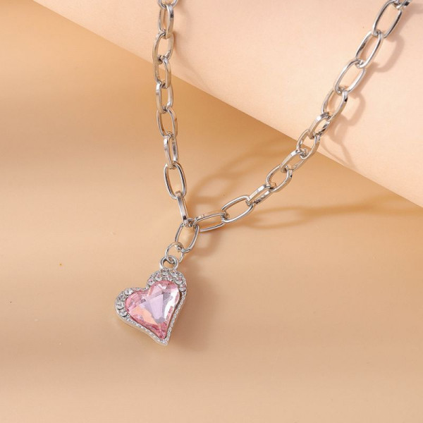 Цепочка с крупными звеньями и подвеской из кристалла в форме капли CJH91380