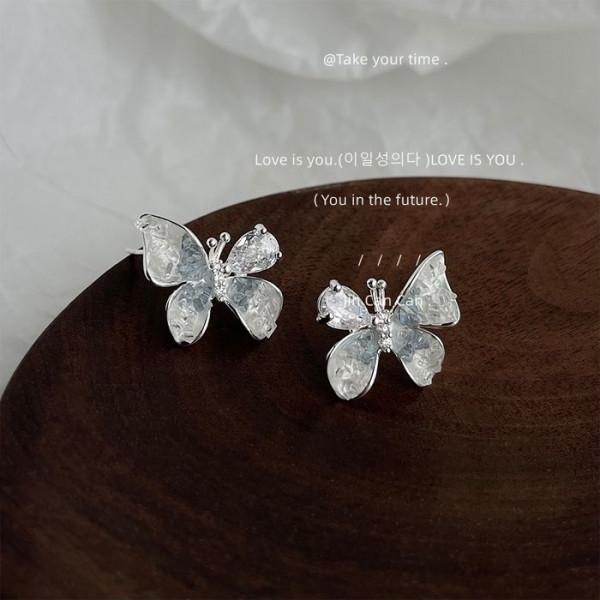 Серьги-пусеты Прозрачные бабочки на серебряном штифте 1J10601CJJ