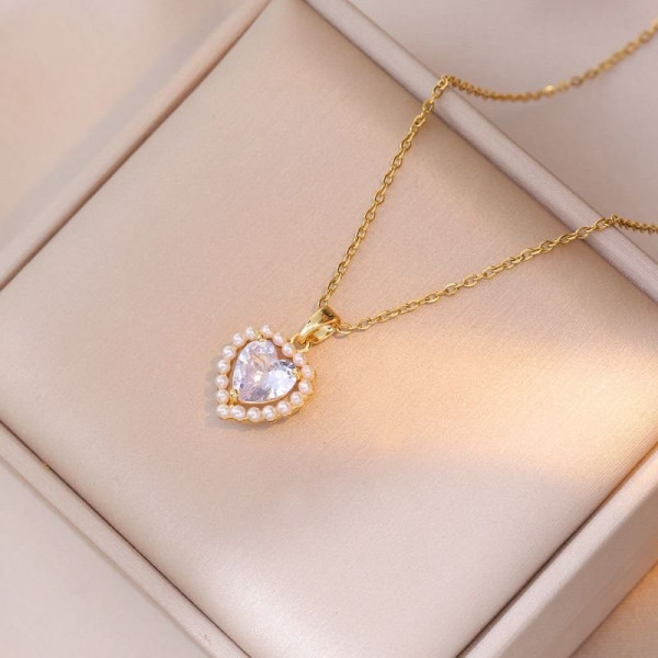 Лаконичная цепочка с кулоном в форме сердца CJC64449