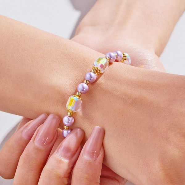 Браслет из жемчужных и сиреневых бусин CJT11409