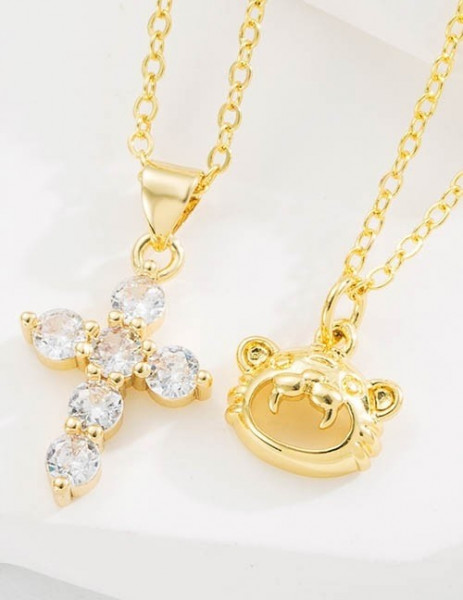 Золотистая Цепочка с сияющим крестом из крупных кристаллов R37419