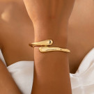 Жесткий браслет CJQ22073