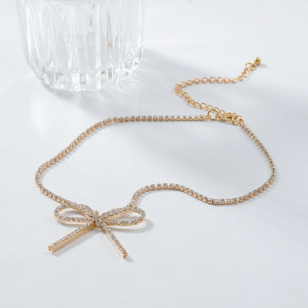 Цепочка с подвеской в форме объемного банта с фактурным плетением CJH87307