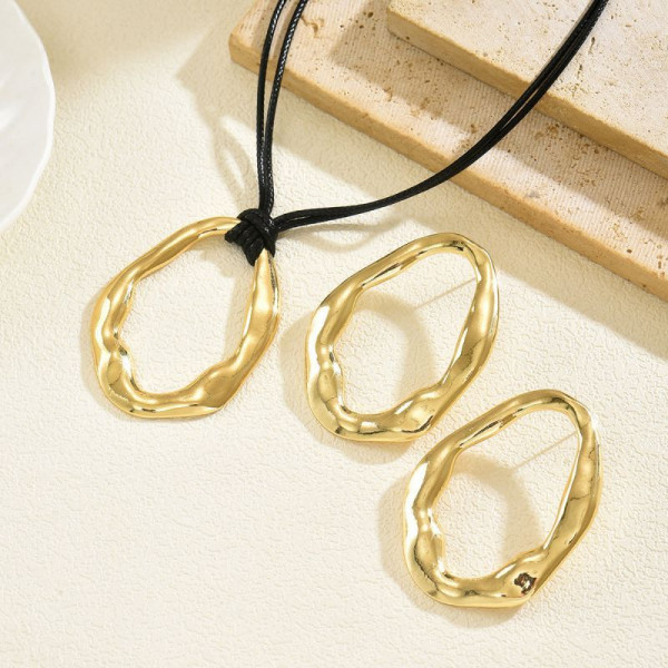 Комплект бижутерии CJT17480