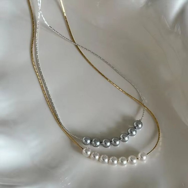 Тонкое колье с дорожкой из переливающихся кристаллов J10795CJJ