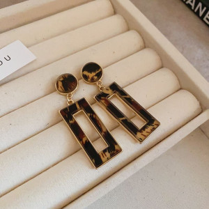 Геометрические серьги пусеты с прямоугольниками под черепаху CJJ09803