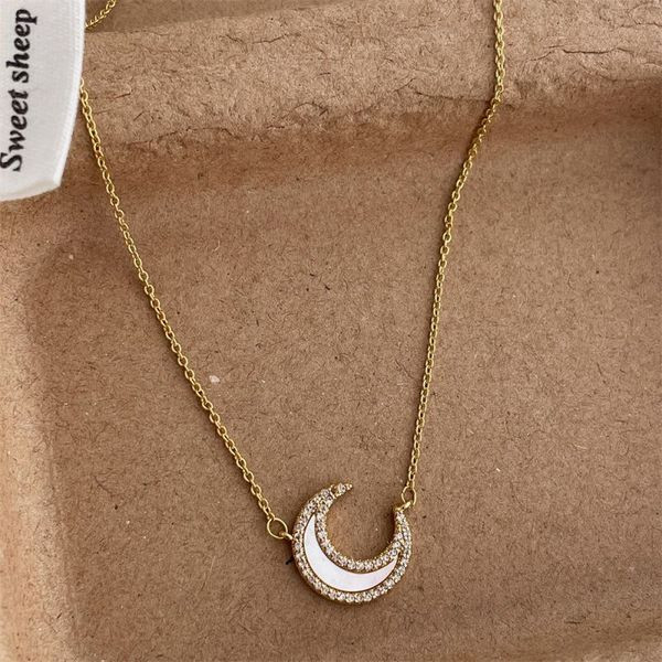 Тонкая серебристая цепочка с подвеской в форме полумесяца CJL47435