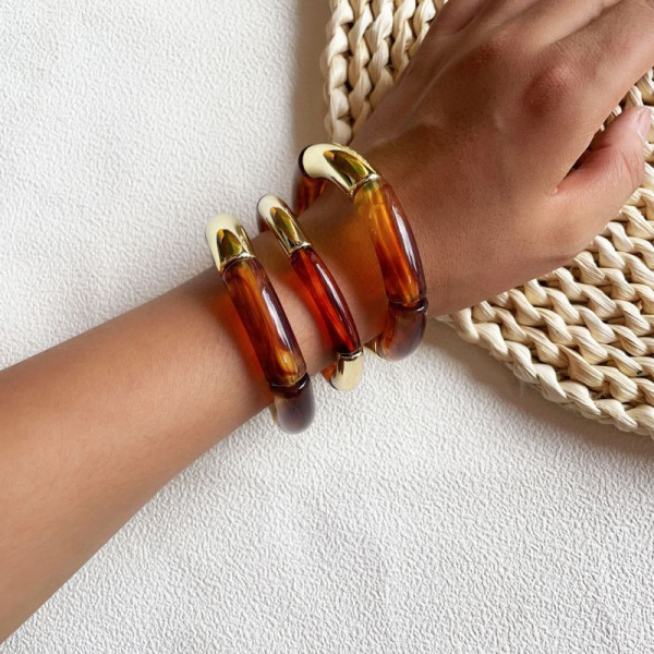 Браслет жесткий трубчатый с золотистыми разделителями CJR57071