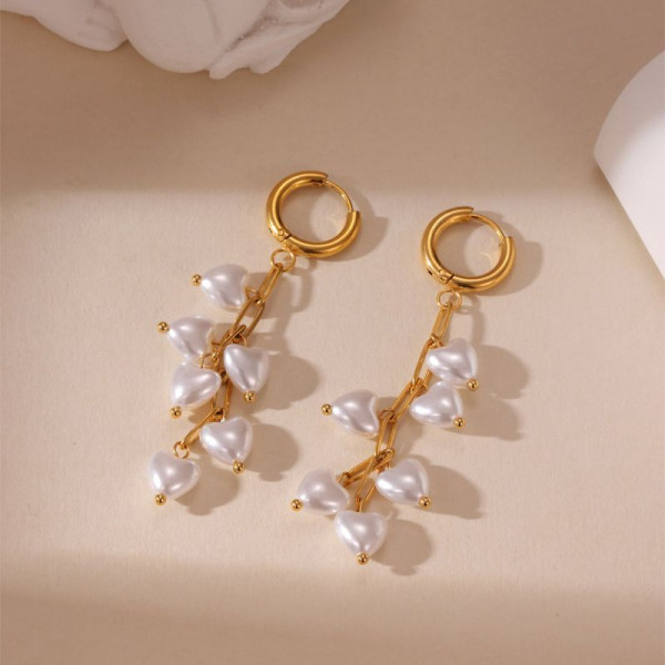 Серьги Висячие Грозди белых бусин CJN97426