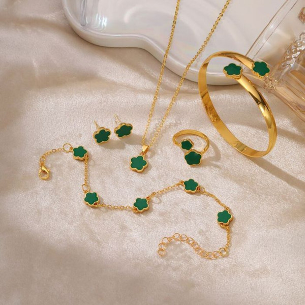 Комплект бижутерии CJH14788