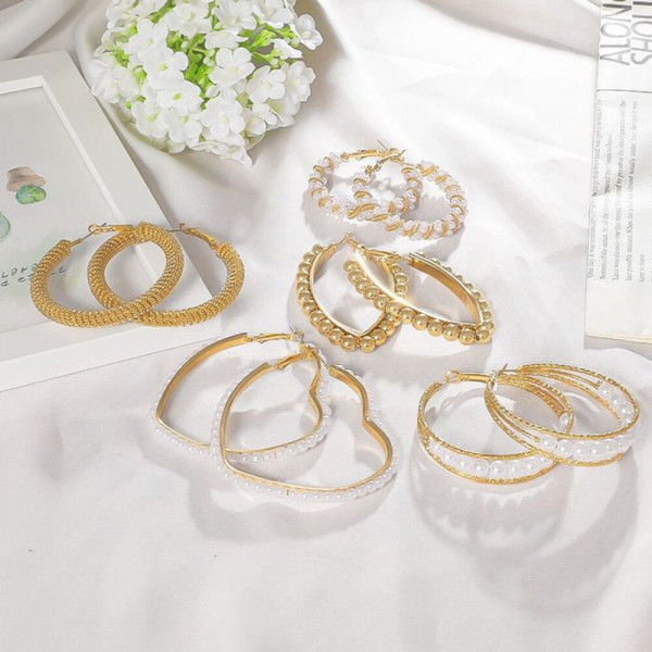 Матовые серьги-кольца с широким профилем CJH55859