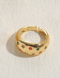 Массивное кольцо-купол с разноцветными звездами M13925