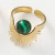 Кольцо с полукруглым веером и зеленым камнем CJL47065