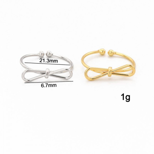 Тонкое серебристое кольцо в форме изящного бантика 1J12460CJJ