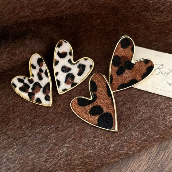 Серьги-гвоздики CJT18737